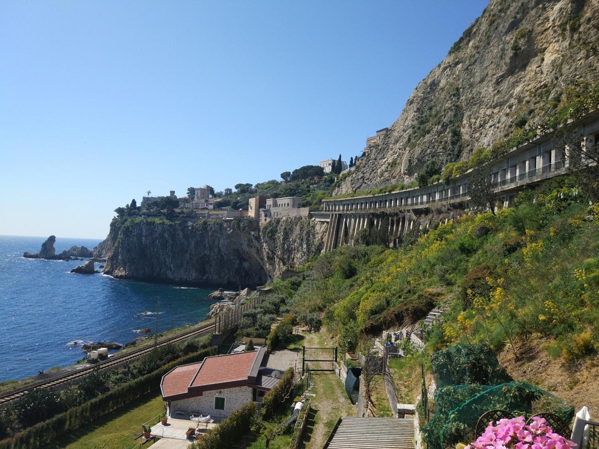 Isola Bella - Rooms Il Pescatore Таормина Екстериор снимка